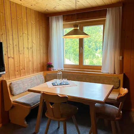 Haus Kanisfluh Apartment Au (Bregenz)